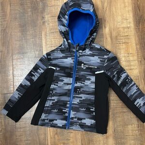 FREE COUNTRY Boy's Black Softshell Jacket Size 4 Full Zip Water Resistant